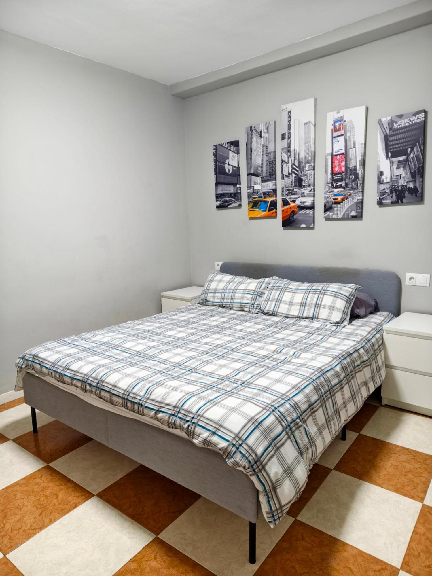 Apartamento Cerca Del Centro 2 Малага Екстериор снимка