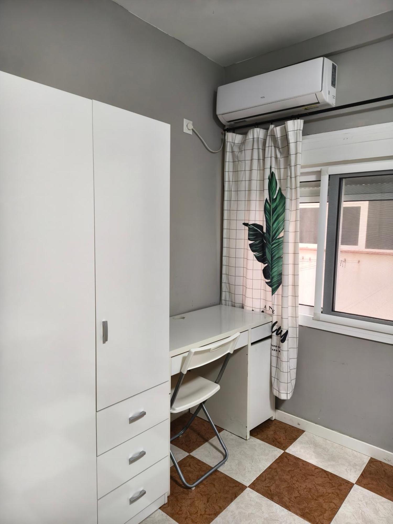 Apartamento Cerca Del Centro 2 Малага Екстериор снимка