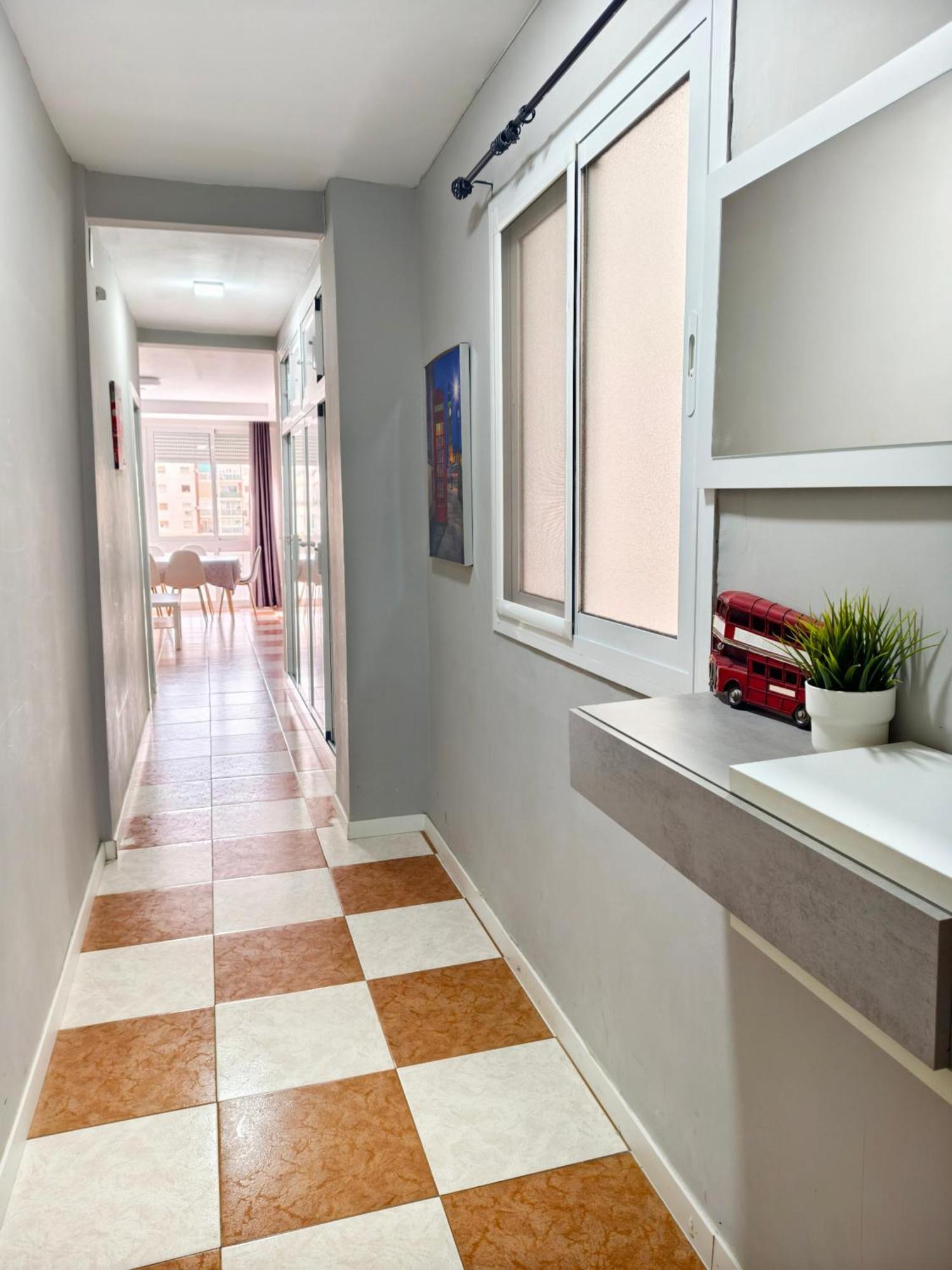 Apartamento Cerca Del Centro 2 Малага Екстериор снимка